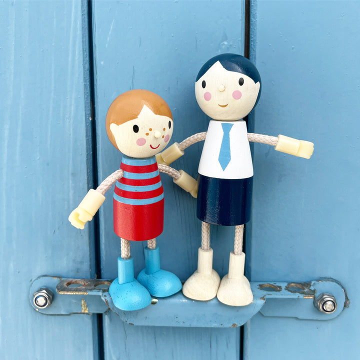 Tender Leaf Toys Doll Family