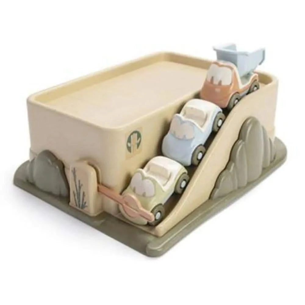 BIO Garage with 3 bio fun cars-BIO Garage with 3 bio fun cars