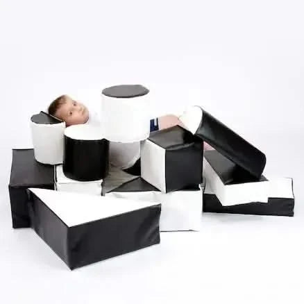 Black and white sensory play set-Black and white sensory play set
