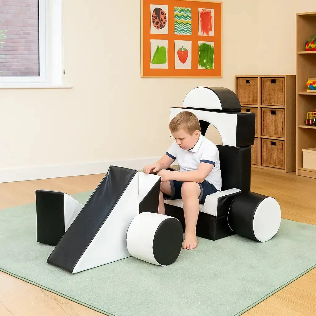 Black and white sensory play set-Black and white sensory play set