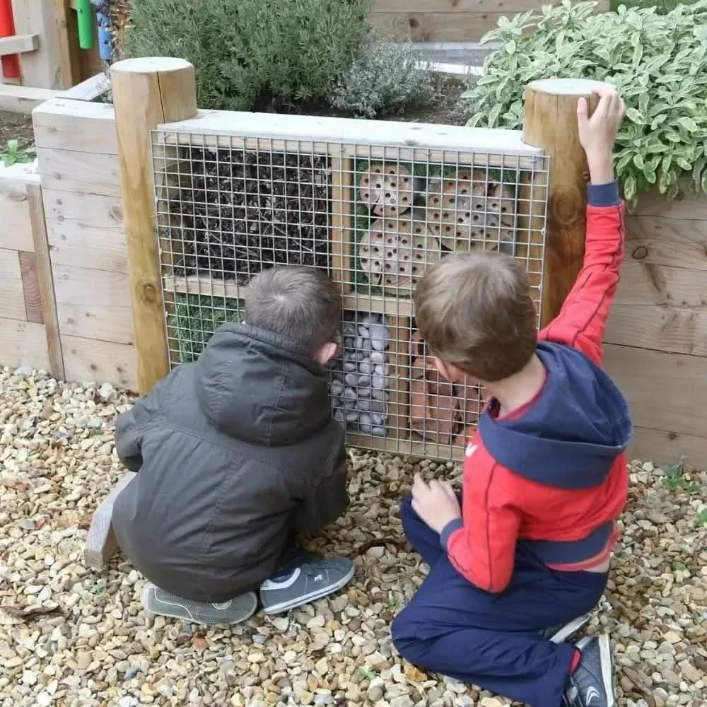 Bug Hotel-Bug Hotel