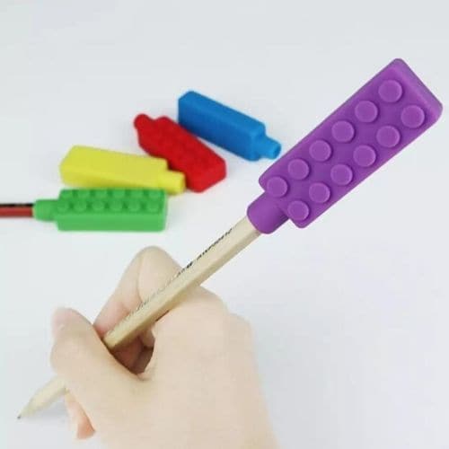 CHUIT Block Stick Chewable Pencil Topper, The Chuit Block Stick Chewable Pencil Topper is a must-have tool for anyone who needs help improving attention and focus, especially in a classroom setting. Designed with a Lego Brick theme, this chewable pencil topper from Sensory Education is not only fun and engaging but also highly beneficial for individuals with special needs.Whether you or your child are on the autism spectrum, have ADHD, SPD, teething issues, or simply require oral stimulation or calming, thi