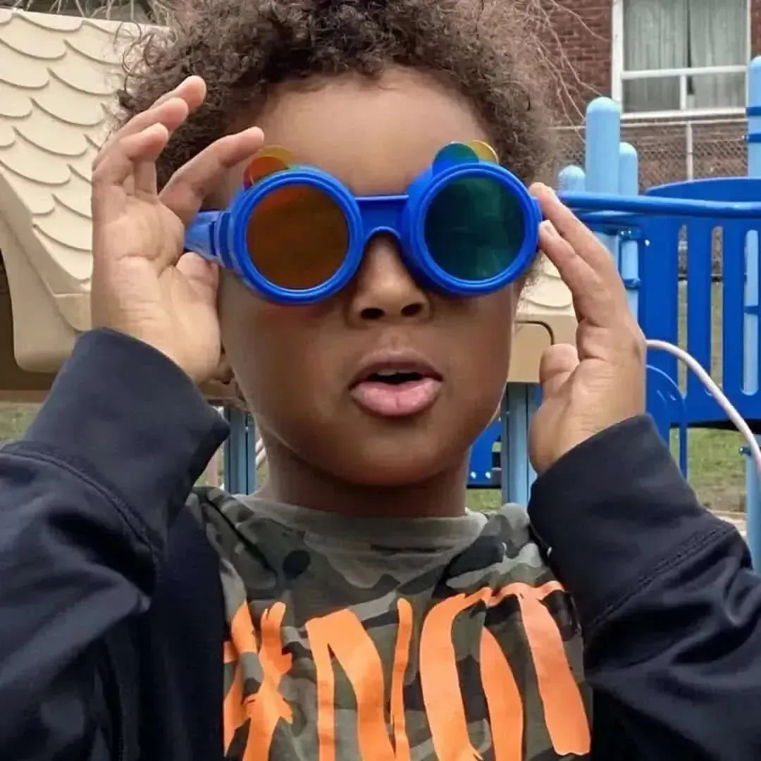 Colour mixing glasses-Colour mixing glasses