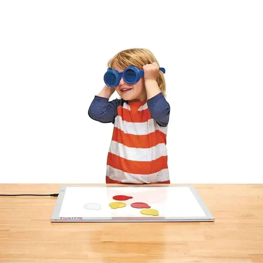 Colour mixing glasses-Colour mixing glasses