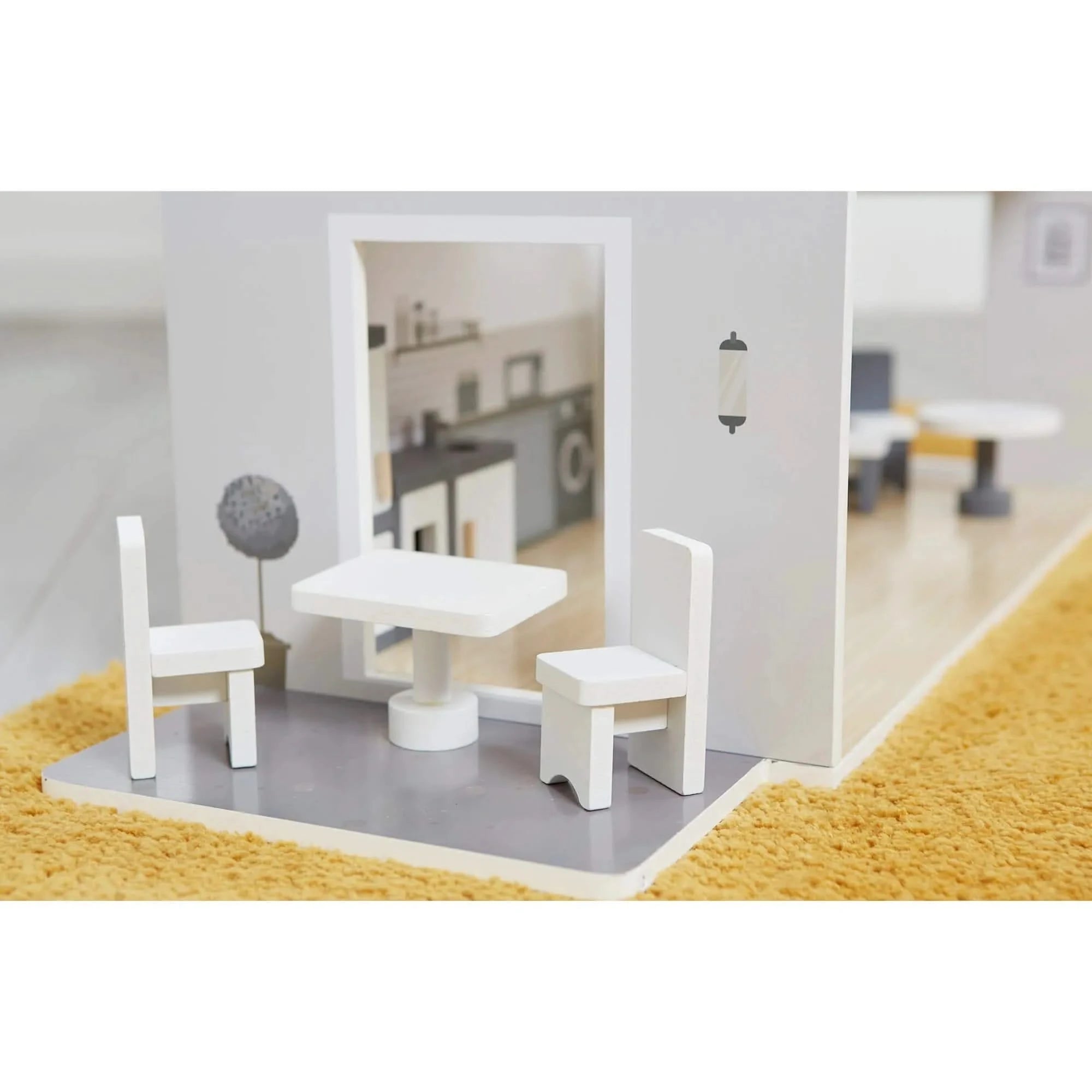 Contemporary Dolls House with 18 Handcrafted Wood Furniture Accessories-Contemporary Dolls House with 18 Handcrafted Wood Furniture Accessories
