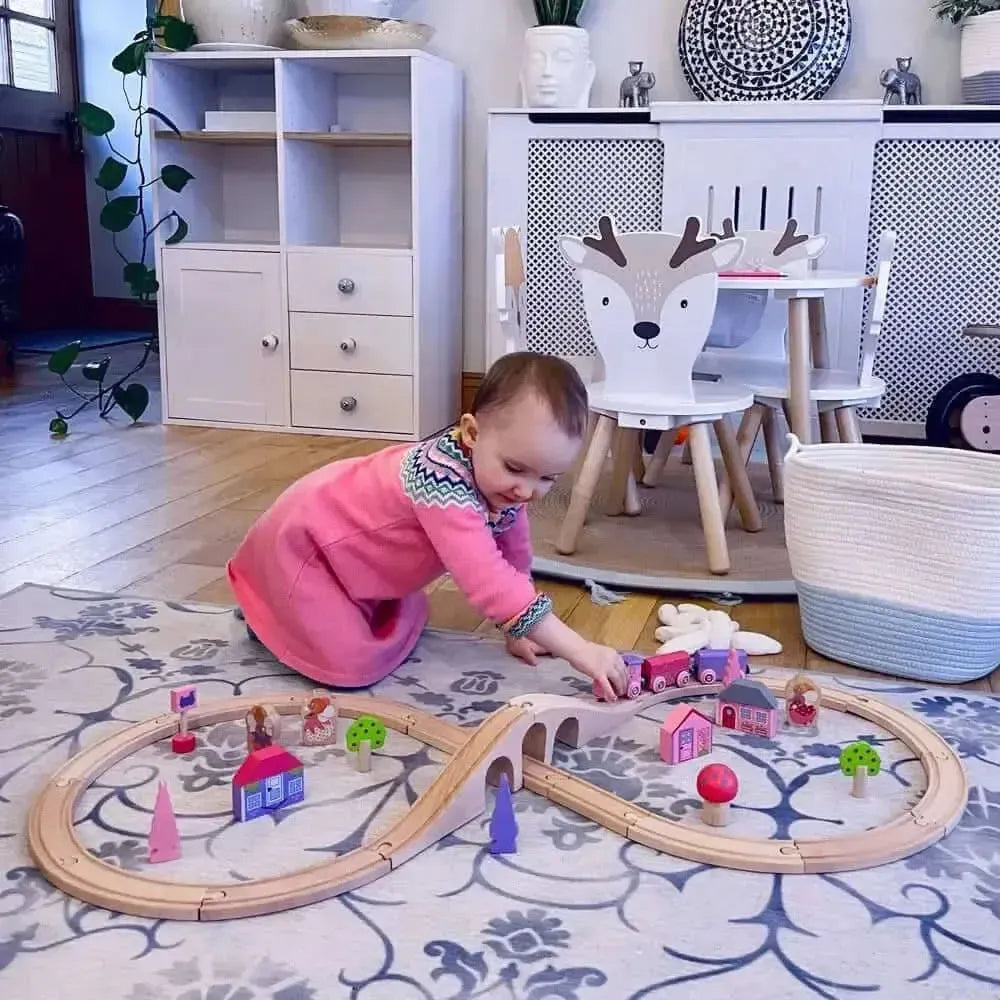 Fairy Figure of Eight-Fairy Figure of Eight