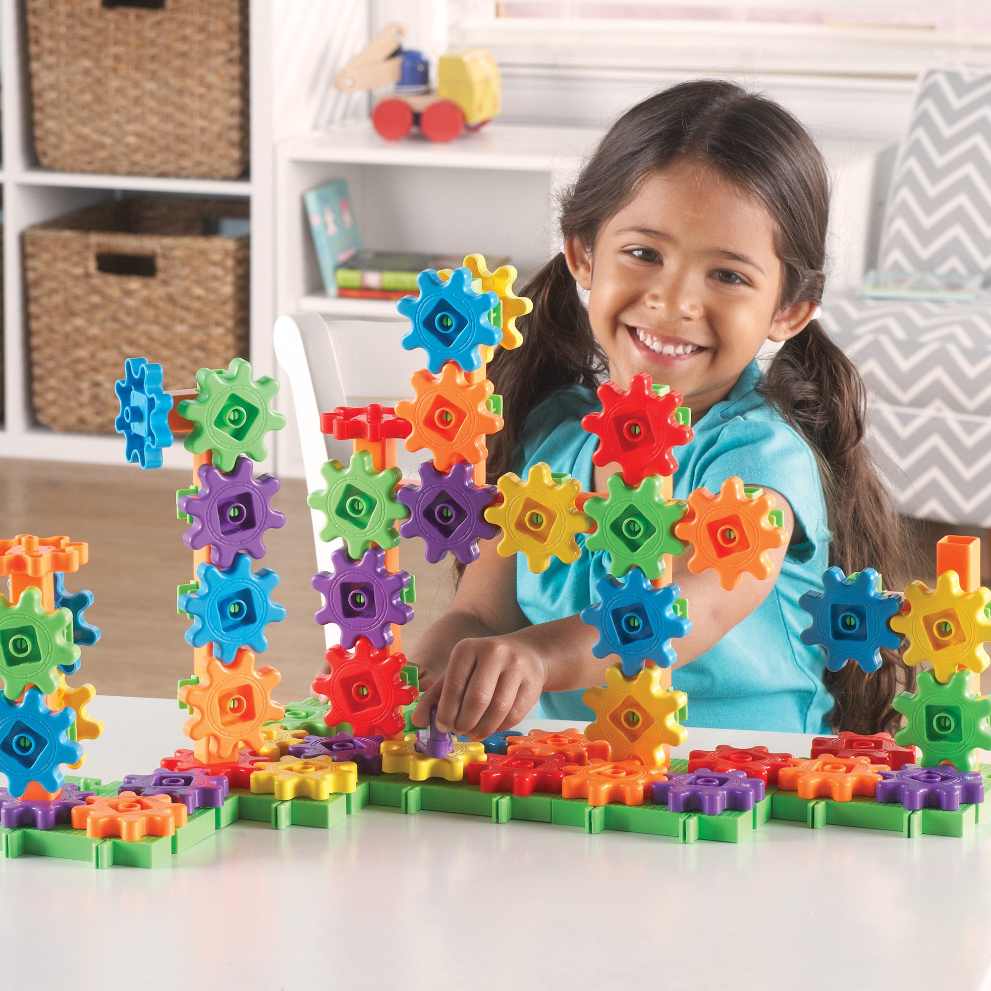 Gears Gears Gears Deluxe Building Set of 100, Fun meets value with this Gears! Gears! Gears Deluxe Building Set of 100. Fine motor skills grow as children build, learn and experiment with this set. Using the gears, cranks, pulleys, interconnecting base plates and connectors, children can develop their problem solving skills as they play. Encourage critical thinking and problem solving with this colourful construction set. Encourages creative thinking as children build anything in their imagination Set will 