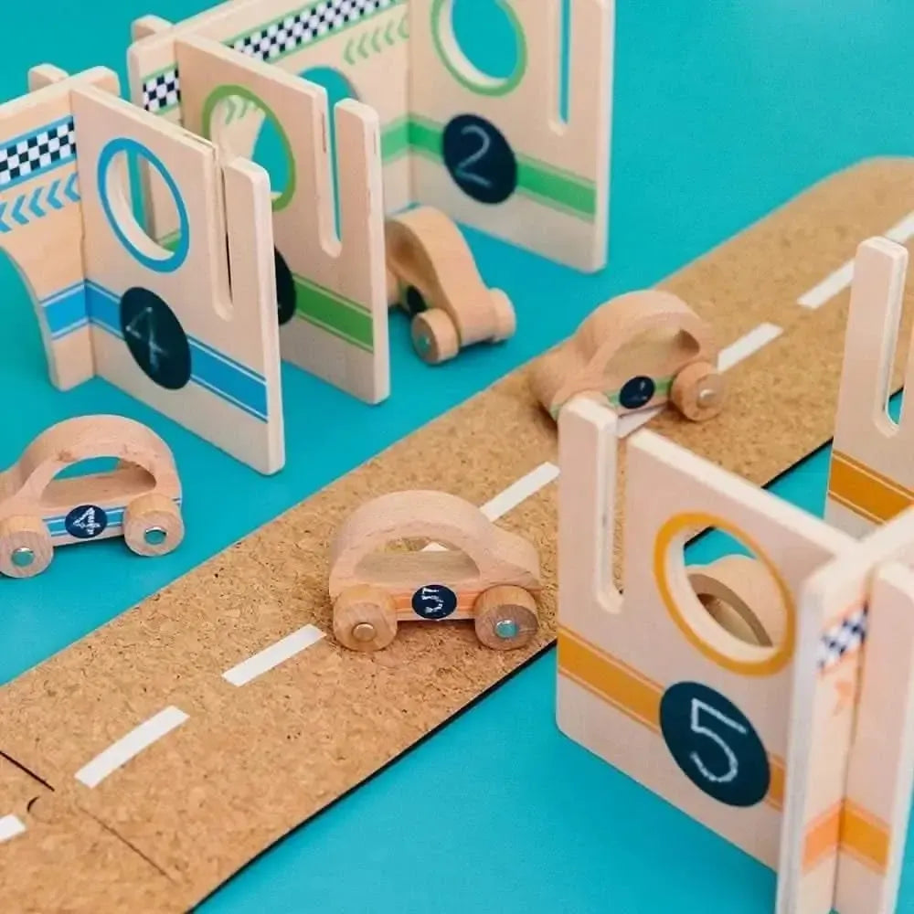 Happy Architect Raceway With Cars-Happy Architect Raceway With Cars