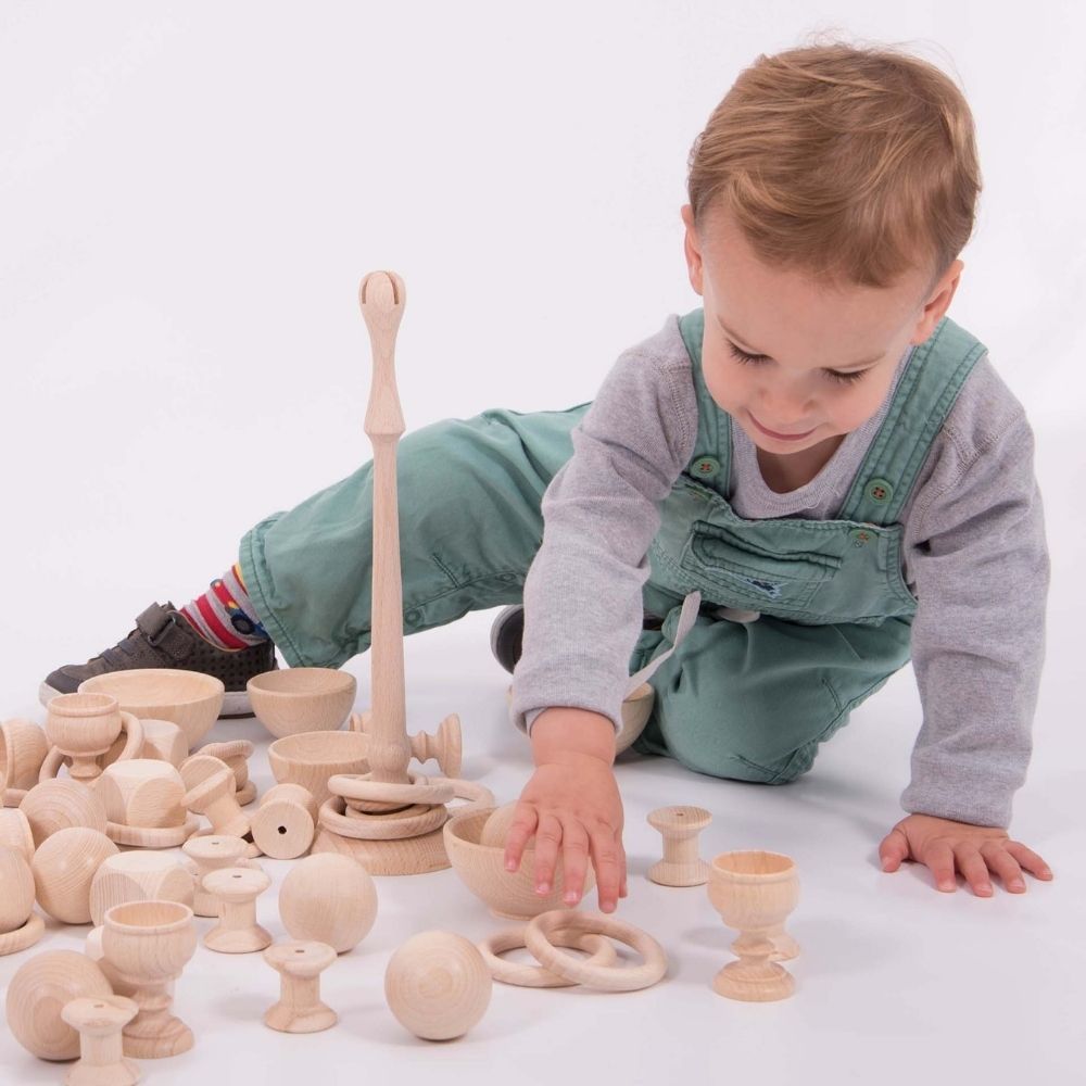 Heuristic Play Starter Set, The Heuristic Play Starter Set is a wonderful opportunity to nourish toddlers’ curiosity about the objects that make up the world around them. The resources which make up this Heuristic Play Starter Set are not objects traditionally thought of as toys for young children, but they provide equally valuable opportunities for stimulating and extending children’s learning. The open-ended nature of the Heuristic Play Starter Set enables all toddlers to explore and investigate in their 