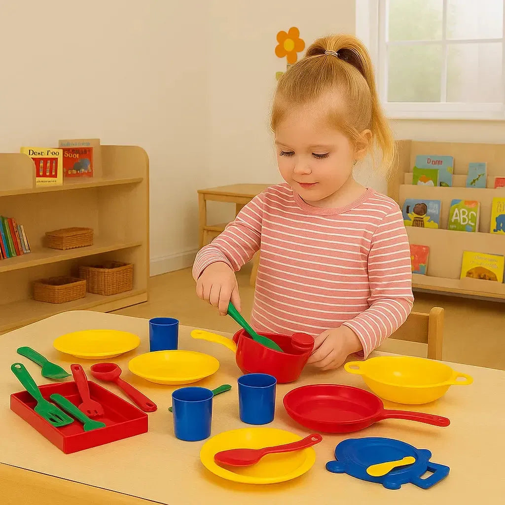 Large Plastic Role Play Dining Set-Large Plastic Role Play Dining Set