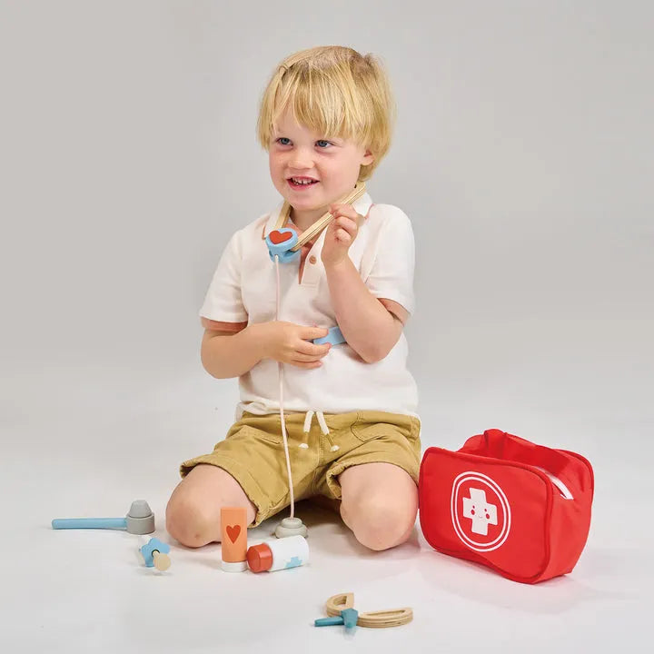 Le Toy Van My First Aid Kit-Le Toy Van My First Aid Kit