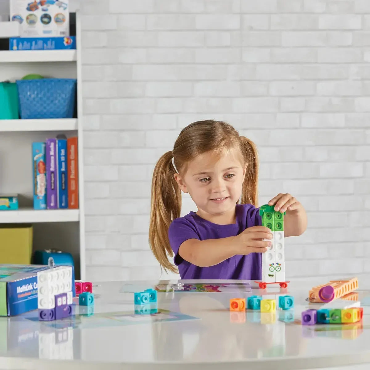 MathLink® Cubes Numberblocks 11-20 Activity Set-MathLink® Cubes Numberblocks 11-20 Activity Set