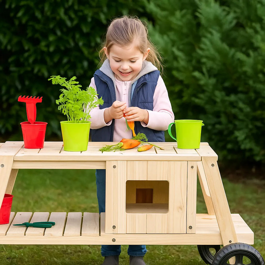 Mud Kitchen-Mud Kitchen