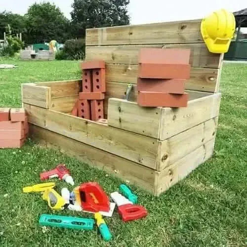 Outdoor Construction Box-Outdoor Construction Box