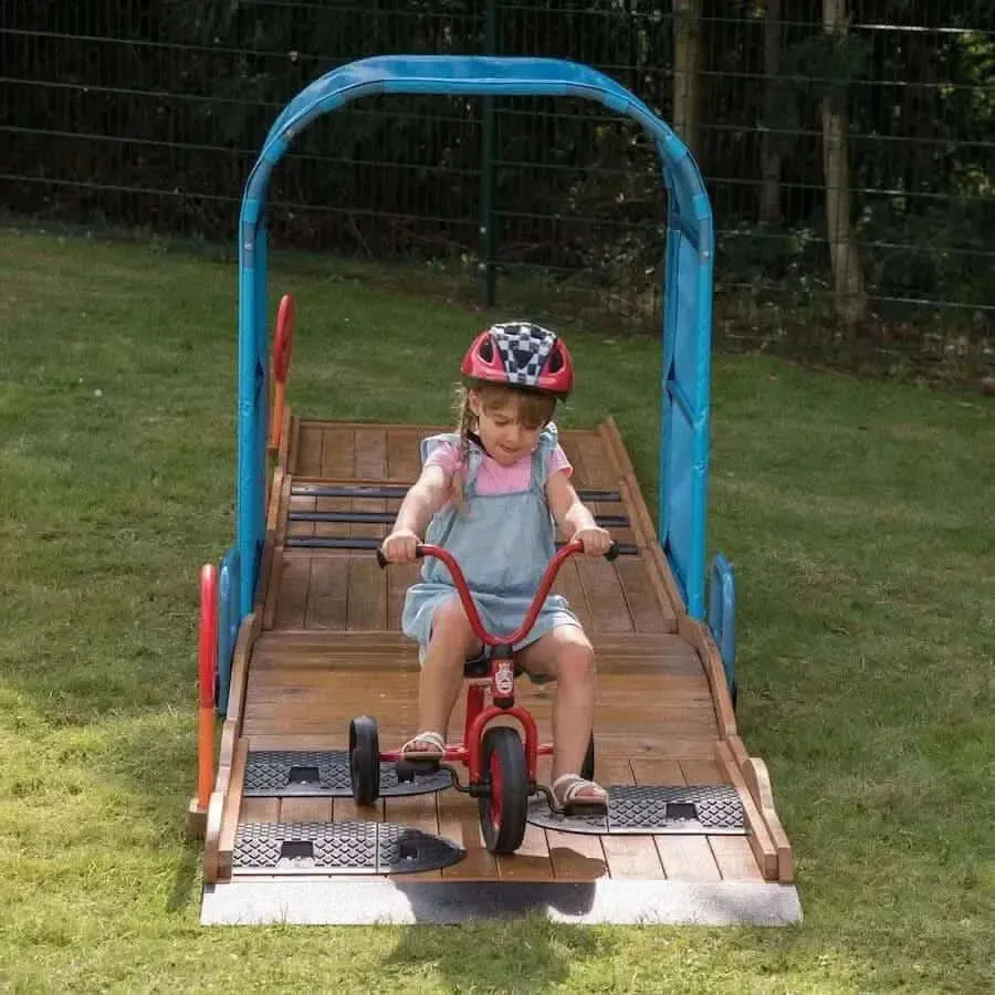 Outdoor Trike Obstacle Course-Outdoor Trike Obstacle Course