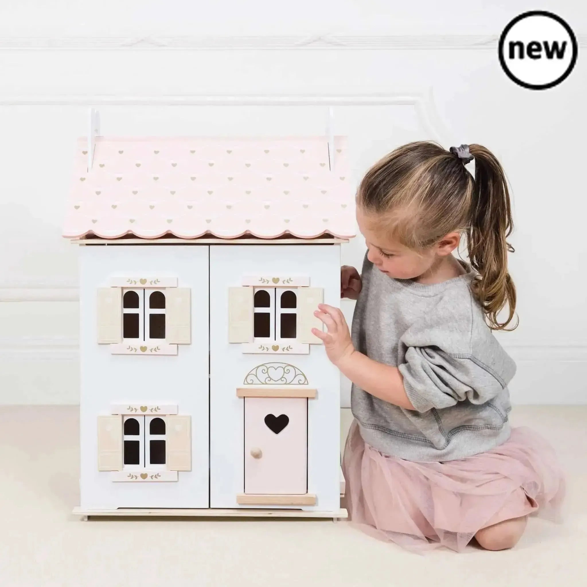 Rose Heart House-Rose Heart House