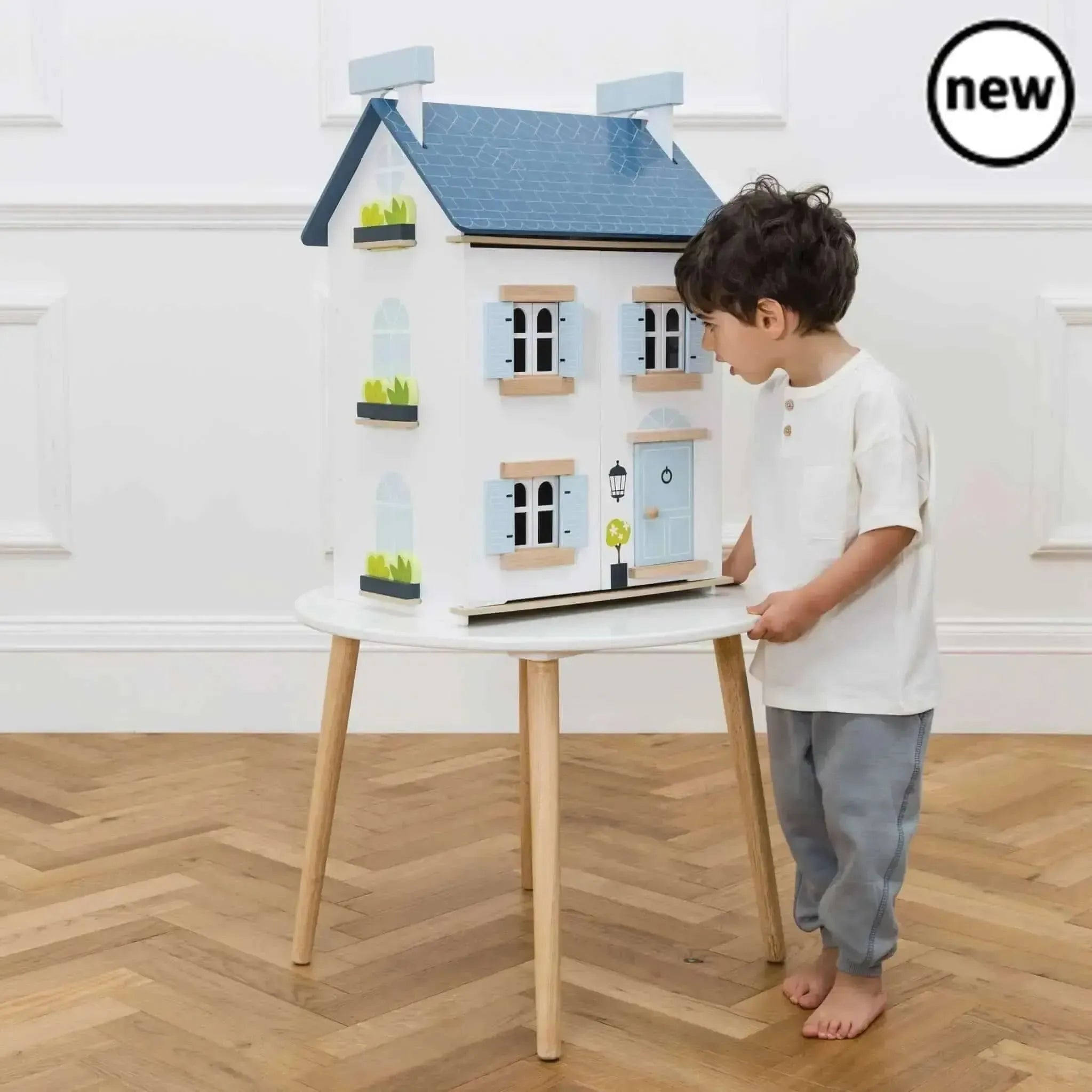 Sky Wooden Dolls House-Sky Wooden Dolls House