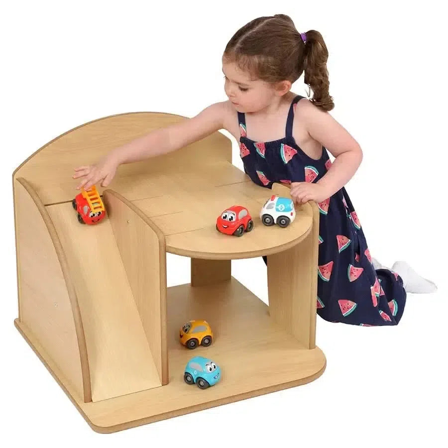 Traditional Wooden Car Garage-Traditional Wooden Car Garage