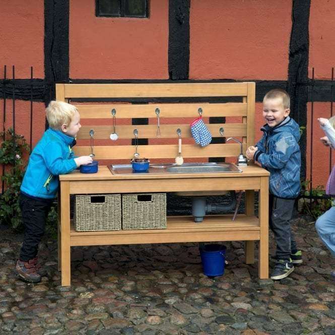 Mud Kitchen | Messy Play | Sensory outdoor play | Outdoor Early Years EYFS