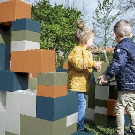 Outdoor Construction Toys & Equipment - Sensory Education