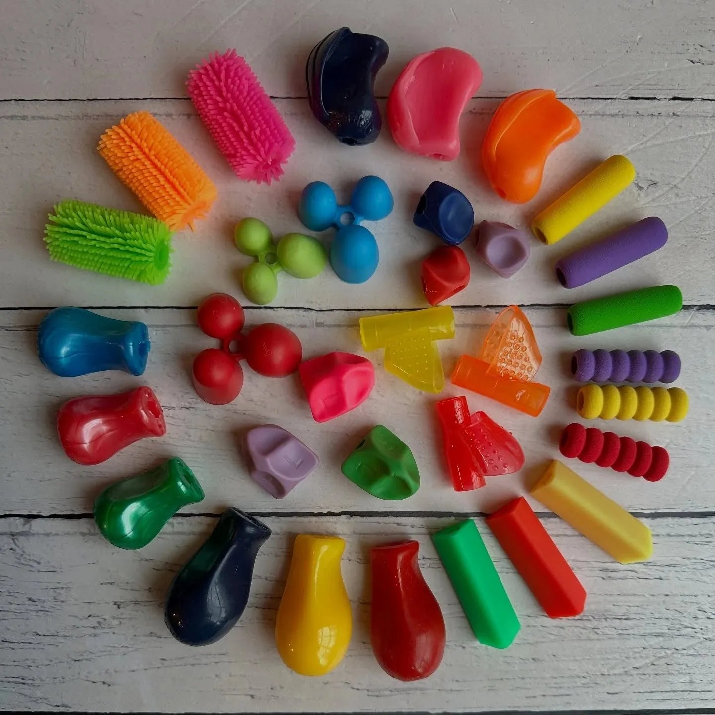 Pencil Grips & Handwriting Resources,Pencil Grips,Children's pencil grips