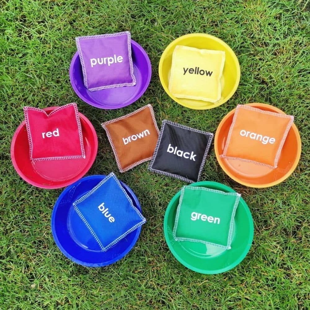 8 Pack Colour Name Bean Bags, The Colour Name Bean Bags are a fantastic set of 8 bean bags in a variety of mixed colours. Each of the Colour Name Bean Bags have the name of the number on the side of the bean bag and the Colour Name Bean Bags contain 8 colours within this delightful 8 piece set. A fun classic item that we all remember but the fact that this classic bean bag can help your child makes it a must. Bean bags with written colour names. 8 colours and 8 pieces in a set. Understanding the World - col