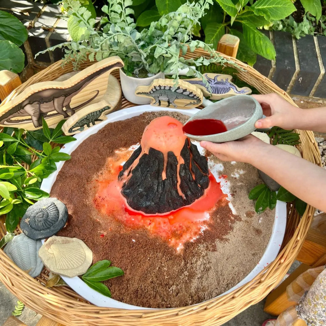 Play Volcano
