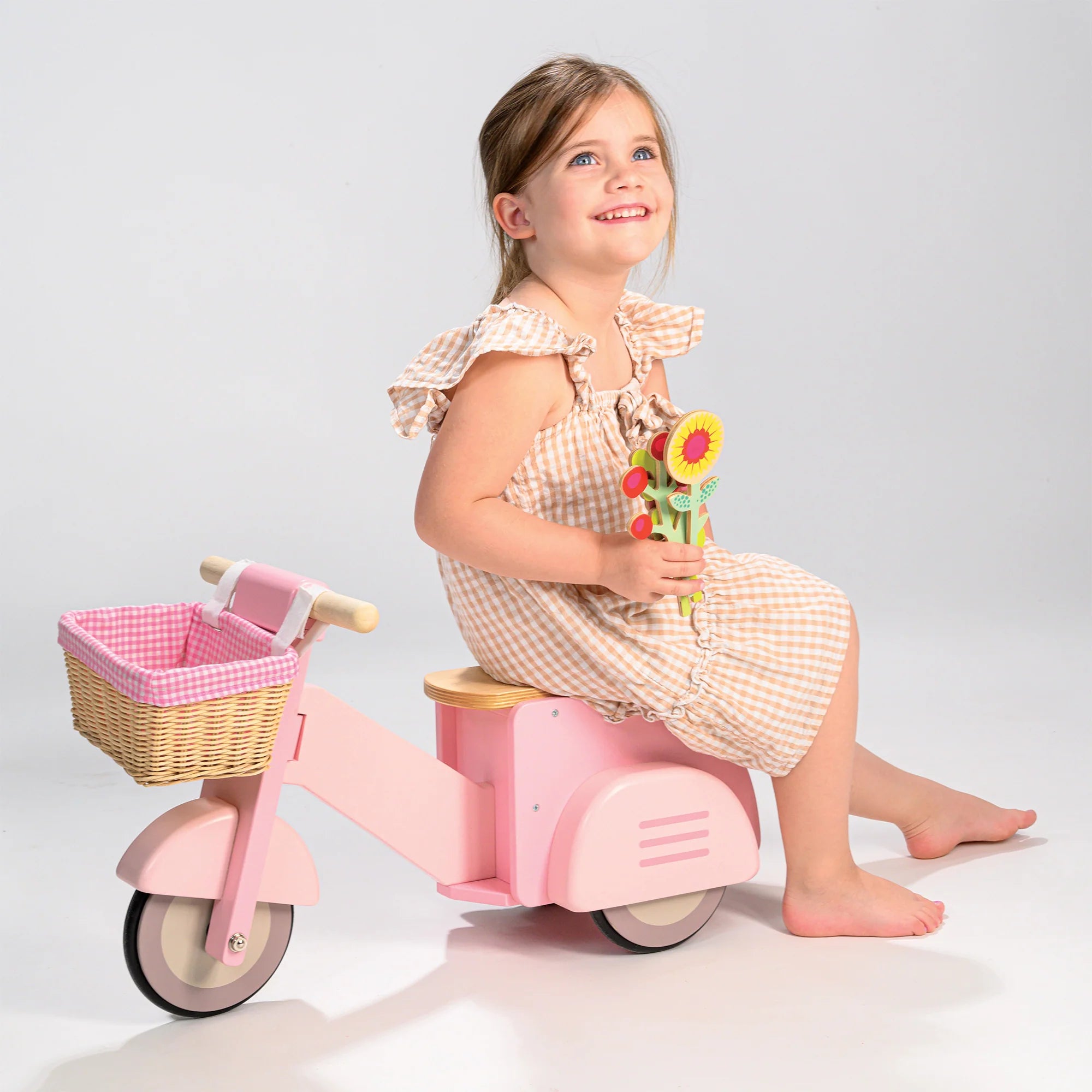 Tender Leaf Scooter With Basket