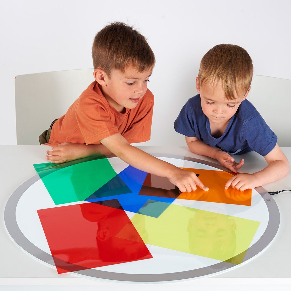 Acetate Sheets, Introducing our vibrant and versatile set of 5 colourful A4 acetate sheets! Designed to ignite creativity and enhance learning experiences, these acetate sheets are perfect for exploring the captivating world of colour-mixing and can be used in conjunction with other colour and light resources on a light panel. Crafters and builders will rejoice at the flexibility and adaptability of these sheets. Cut them into desired shapes or bend them to fit your project requirements effortlessly. Whethe