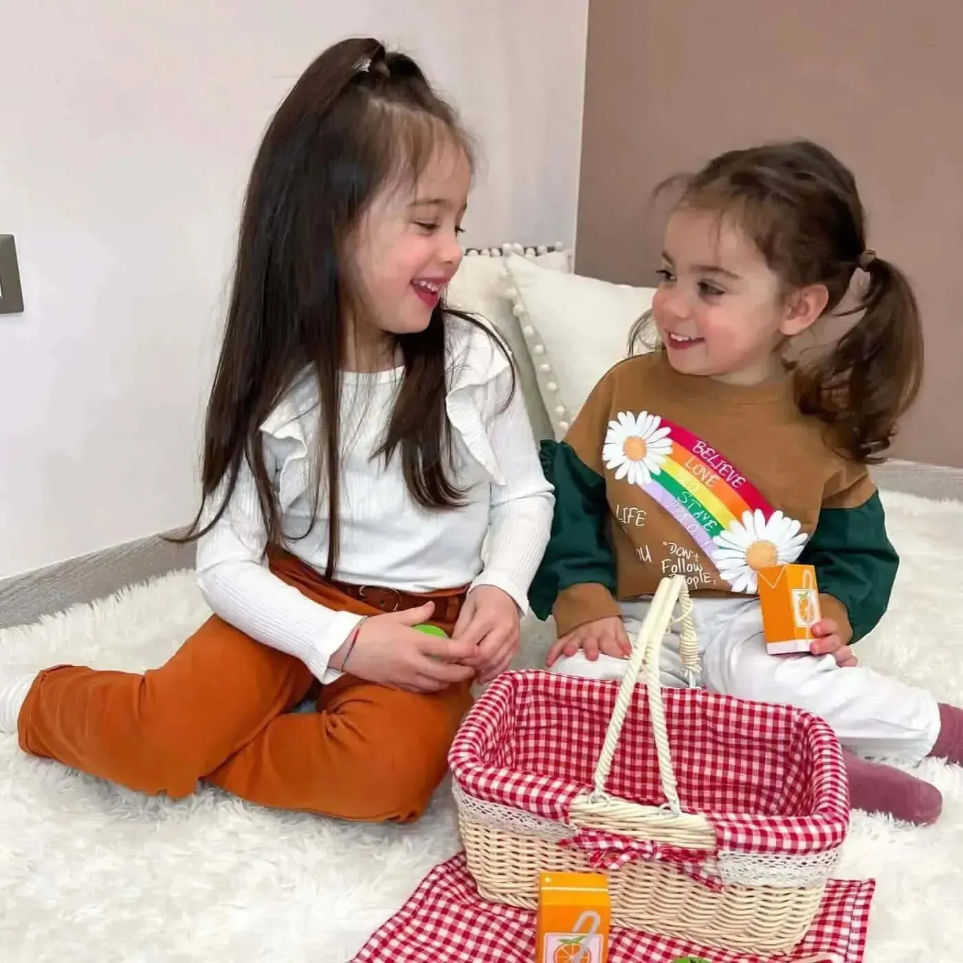 Bigjigs Picnic Basket-Bigjigs Picnic Basket