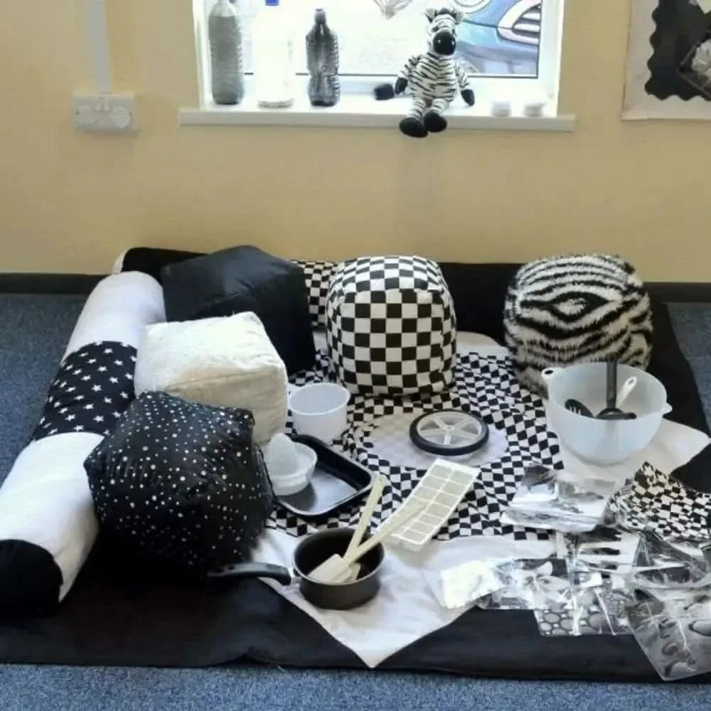 Black and White Soft Cubes-Black and White Soft Cubes