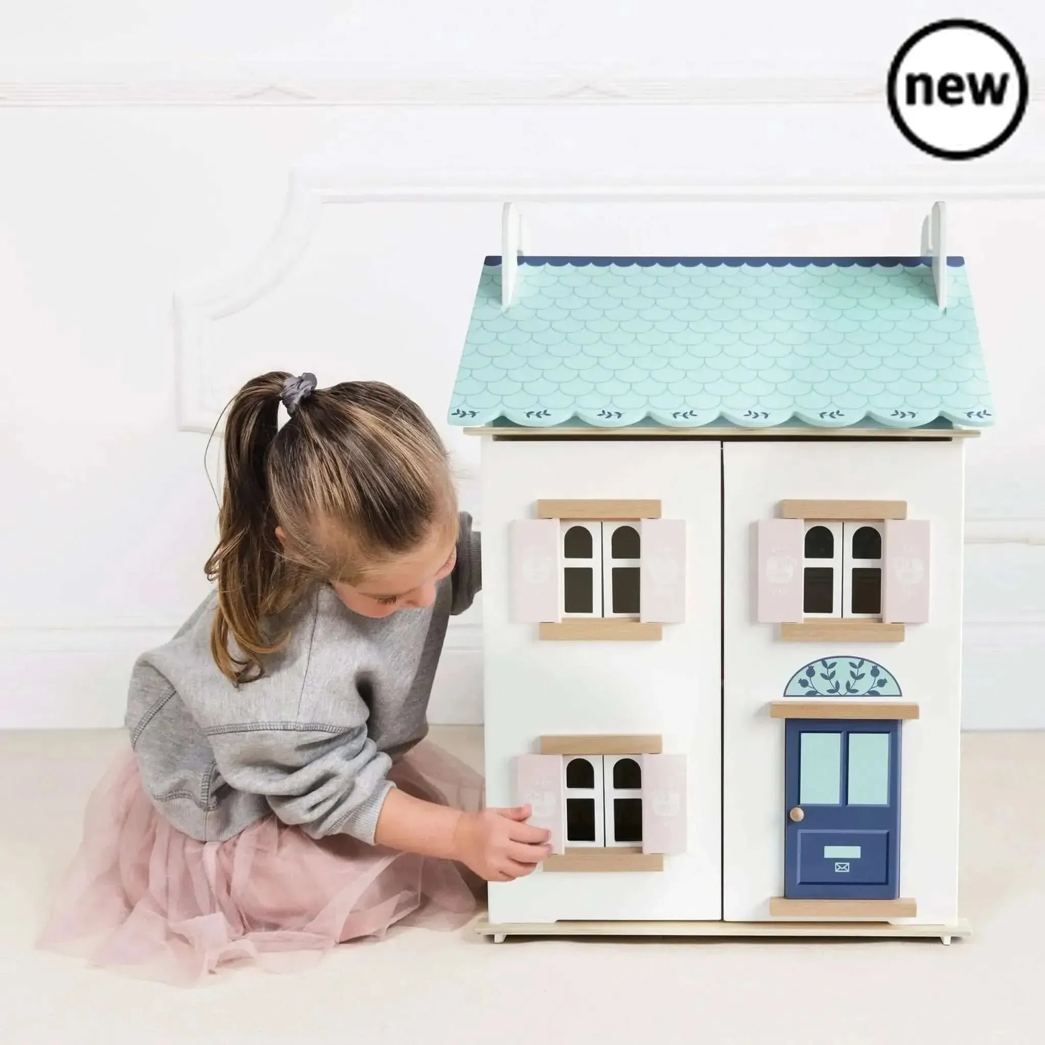 Bluebelle Wooden Dolls House-Bluebelle Wooden Dolls House