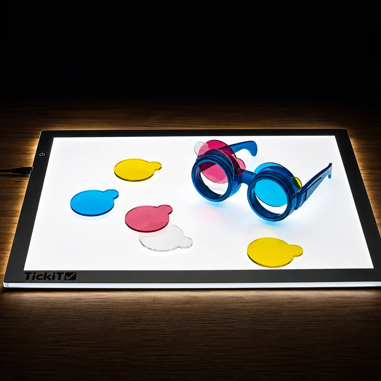 Colour mixing glasses-Colour mixing glasses