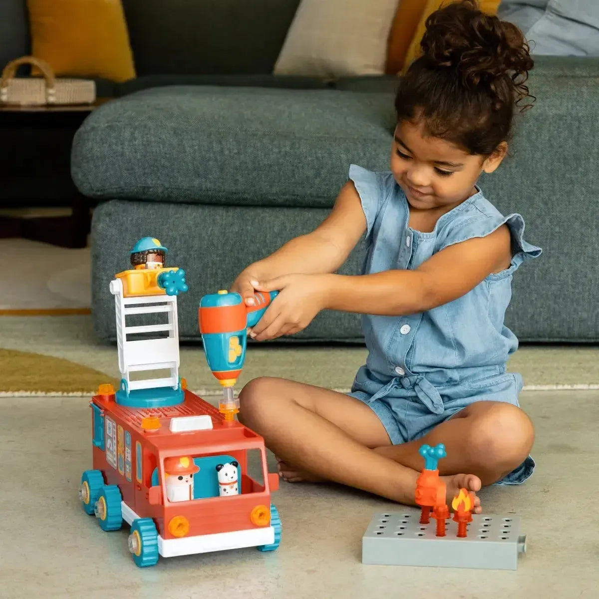 Design & Drill® Bolt Buddies Fire Truck-Design & Drill® Bolt Buddies Fire Truck