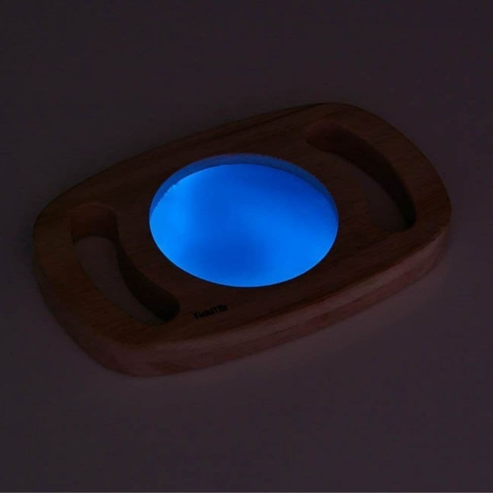 Easy Hold Glow Panels pk 3, The Easy Hold Glow Panels pk 3 is new to our best-selling Easy Hold range, these beautiful rubberwood frames with easy grip handles contain fascinating glow in the dark panels. The Easy Hold Glow Panels pk 3 are activated by leaving in bright light, when taken into a dark den they magically glow in vibrant colours - blue, green and orange. Children will love to watch the glowing liquid swirl and flow as they twist and turn the panels. 15 minutes of sunlight will activate the pane