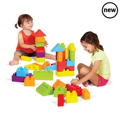 Edushape Chubby Edublocks, Introducing the Edushape Chubby Edublocks – the perfect building blocks for young minds! These snap-together, interlocking building blocks are designed to provide a safe and enjoyable building experience for children aged 6 months and up. What sets the Chubby Edublocks apart is their unique construction. These blocks are made to be smooth, flexible, and easy to stack, making them a fantastic choice for little hands just starting to explore the world of building and creativity. The