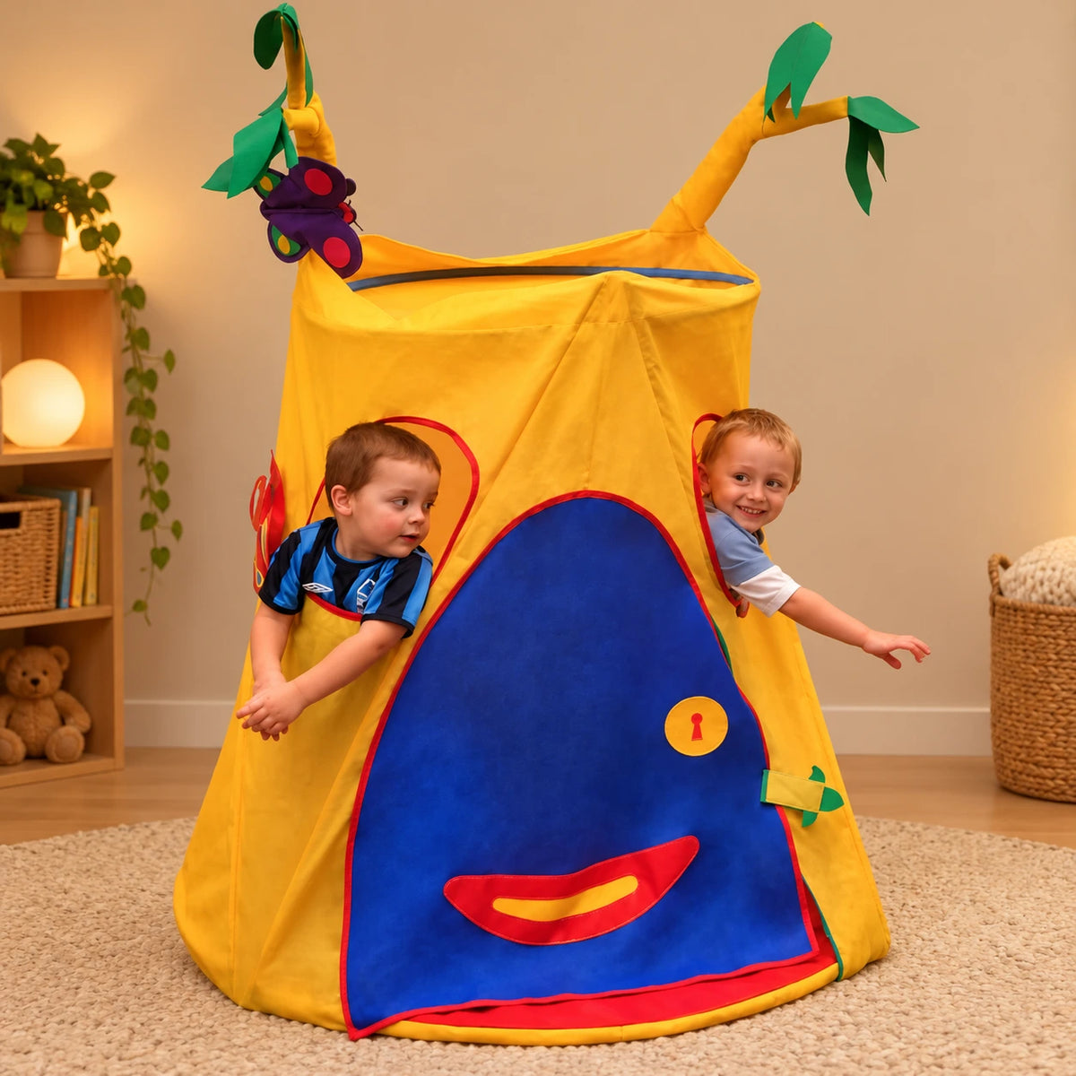 Enchanted Tree Den with two children, faithful product view 7
