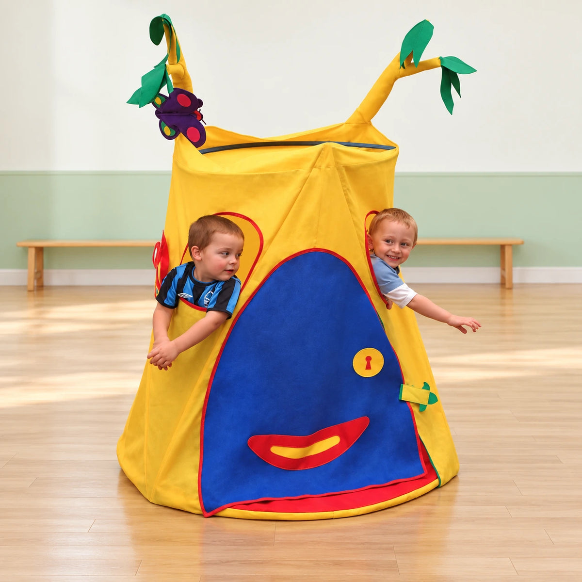 Enchanted Tree Den with two children, faithful product view 8
