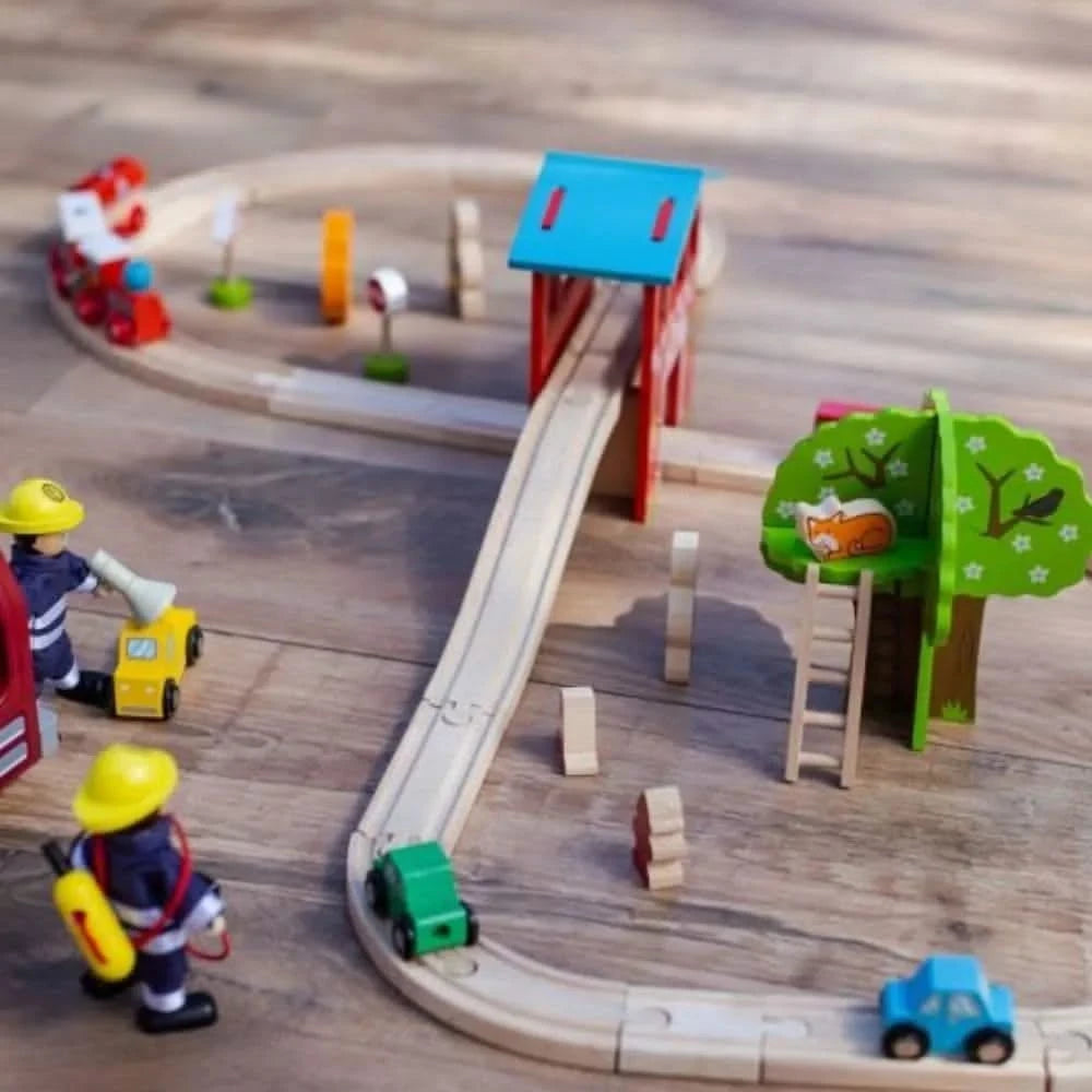 Fire Station Train Set-Fire Station Train Set