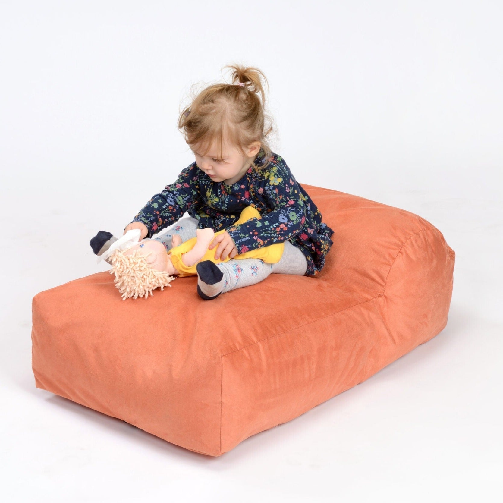 Flop Pod Beanbag, The Flop Pod Beanbag is ideal for quiet time or reading corners this Flop-pod beanbag has a fibre pillow section that provides vital neck support alongside a bead filled body section to provide top quality comfort. The outer cover on the Flop Pod Beanbag is manufactured from faux Suede and can be removed easily and washed in the washing machine at 30°C. Flop-pod beanbag Fibre pillow section Provides important neck support Bead filled body to provide maximum comfort Ideal for quiet time Per