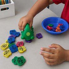 Froggy Feeding Fun Fine Motor Skills Game-Froggy Feeding Fun Fine Motor Skills Game