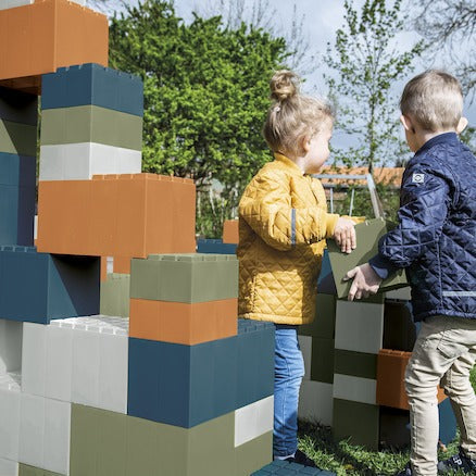 Giant Building Blocks 26pk, Giant Outdoor Bio Plastic Building Blocks 26pkA set of colourful, bio-plastic, giant building blocks. The Giant Building Blocks are lightweight and easy to manoeuvre.The Giant Building Blocks help to encourage co-operative play, while enhancing motor skills and co-ordination.Their open ended shape allow children to be imaginative and creative. They can build walls, buildings, a tower or even a car. The Giant Outdoor Bio Plastic Building Blocks can be cleaned with denatured alcoho