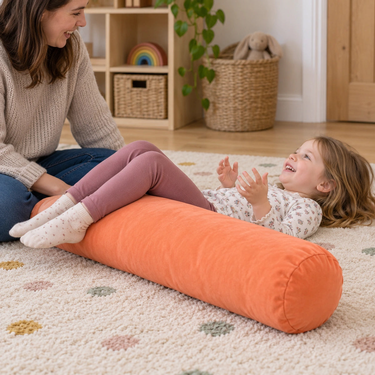 Inclu Squidgy Support Roll – relaxing at home with a parent
