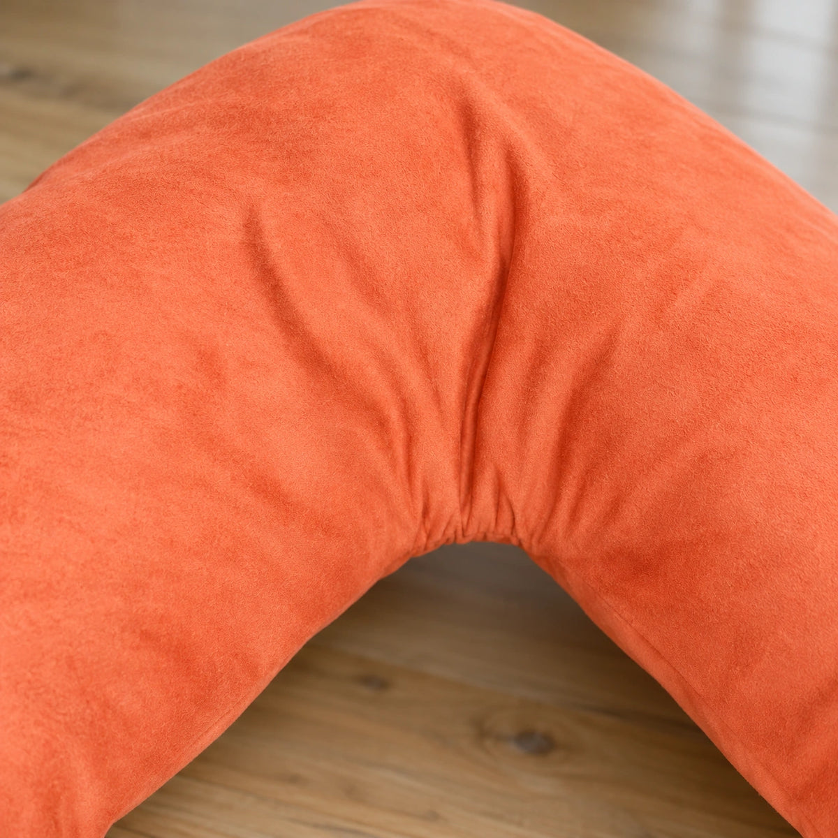 Inclu Squidgy Triangle Support – faux suede fabric detail