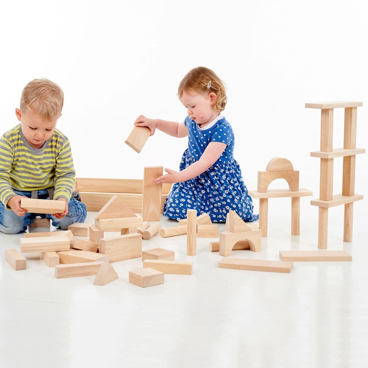Large Wooden Blocks, Large selection of solid wooden blocks in traditional construction shapes, packed in a wooden tray for convenient storage. These natural Jumbo Wooden Blocks will delight your little one and provide hours of fun and learning opportunities as they create and build. Wooden blocks of all different shapes and sizes ensure that every play session is unique. When play time's over, all of the blocks can be stored away in the sturdy wooden tray.Our Large Wooden Blocks will delight your little on