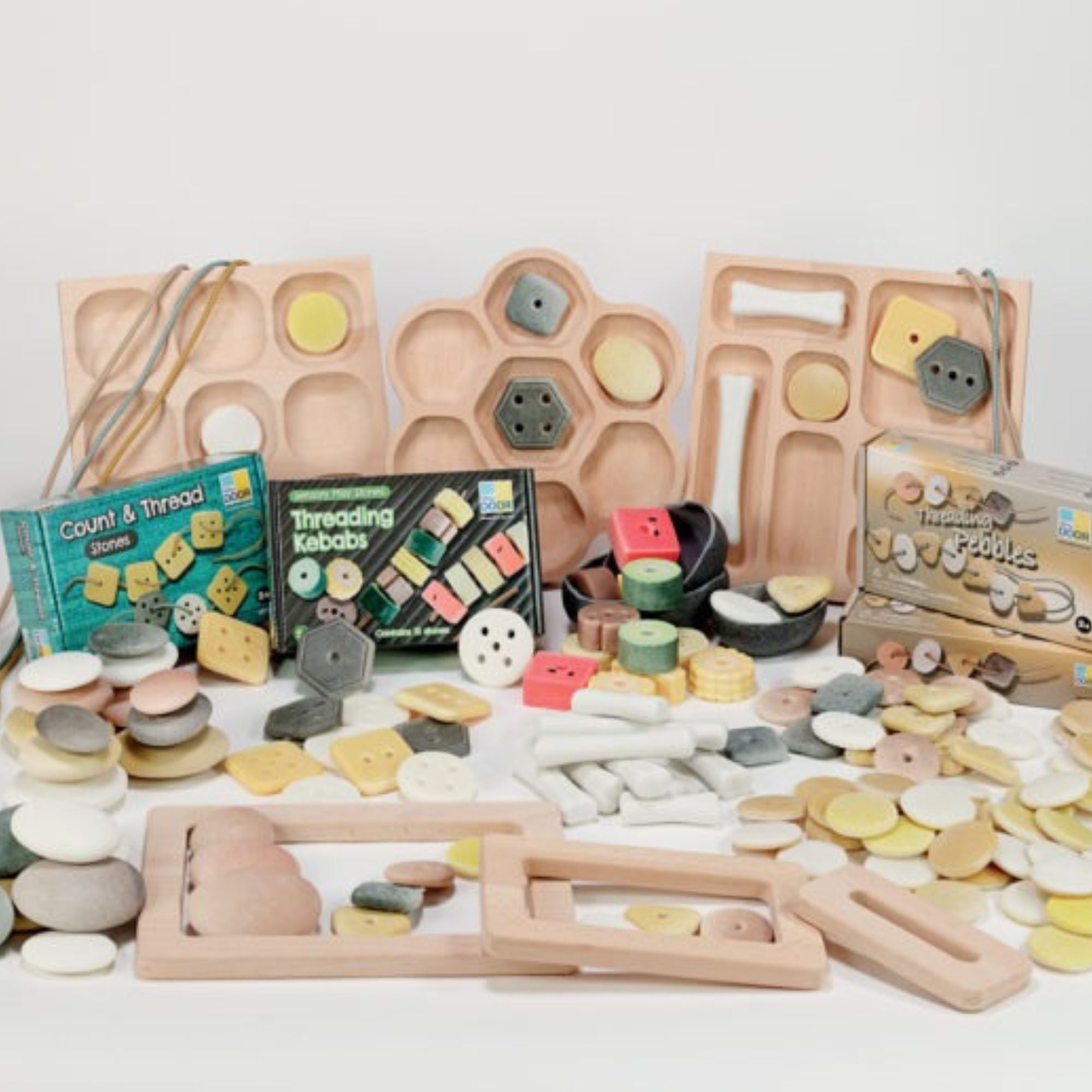 Loose Parts Collection, Children learn from hands-on experiences where they can immerse themselves in natural play. If they can freely choose how to group, sort, count, build and explore, this gives them ownership of their play and learning. This collection of intriguing loose parts, tinker trays, bowls and frames will provide open-ended opportunities for children to be curious. The tactile, inviting nature of these resources makes them perfect for loose parts play and sensory investigations. Add them to tr