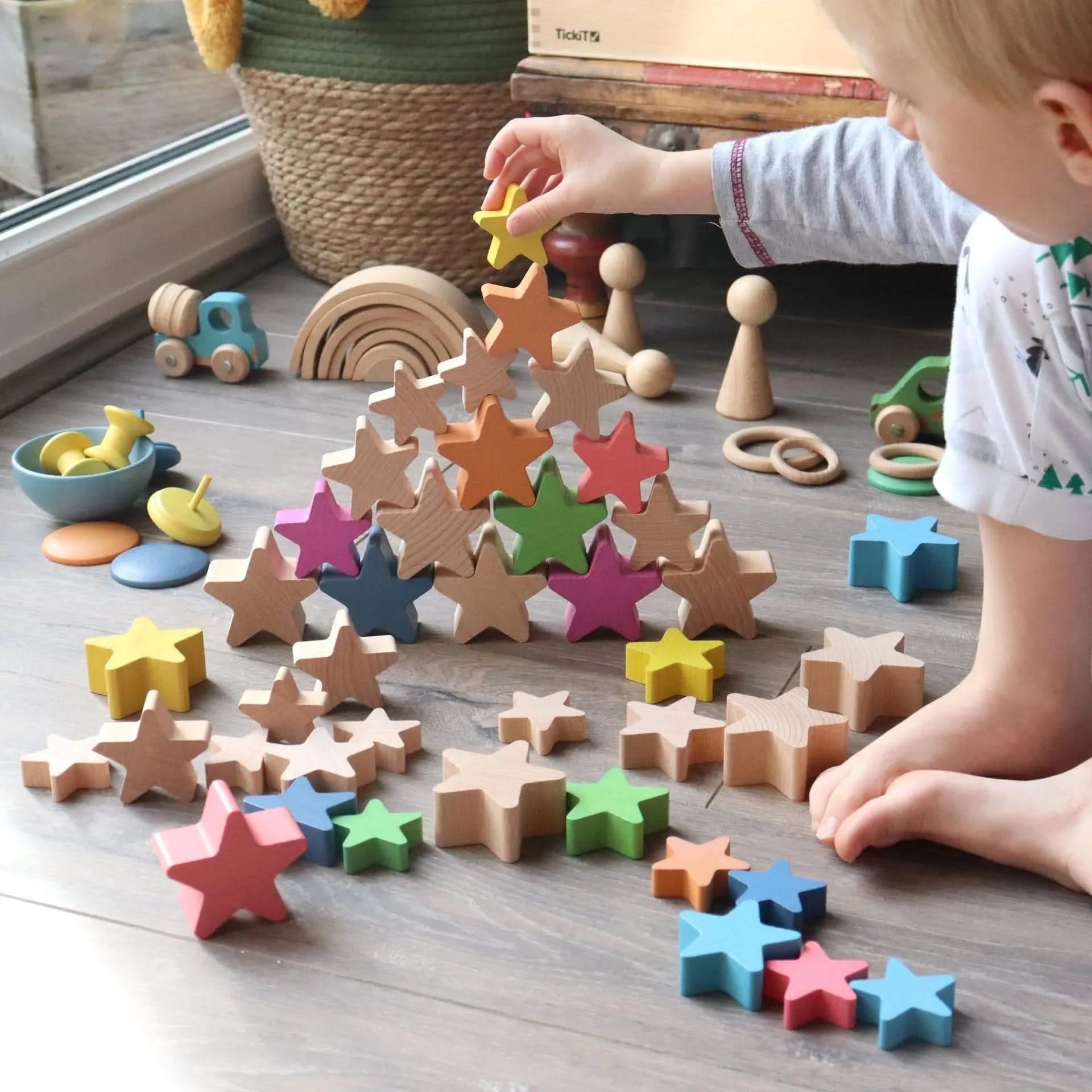 Natural Wooden Stars-Natural Wooden Stars