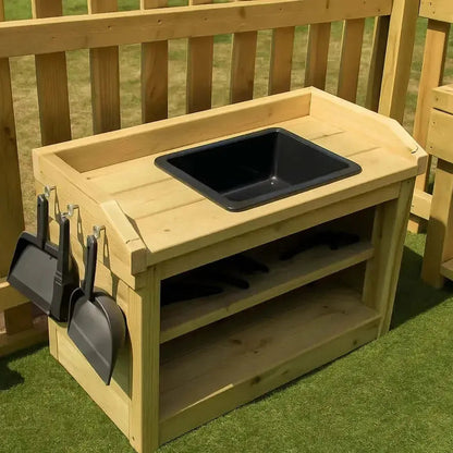 Nature Outdoor Mud Sink front three-quarter detail