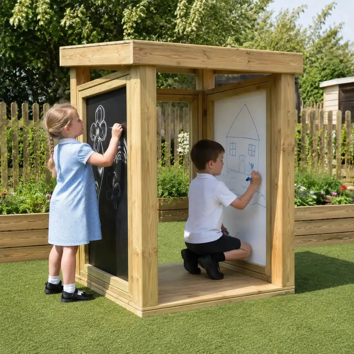 Outdoor Creativity Cube outdoor nursery lifestyle scene 7