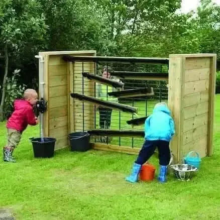 Outdoor Wooden Water Channelling Unit-Outdoor Wooden Water Channelling Unit